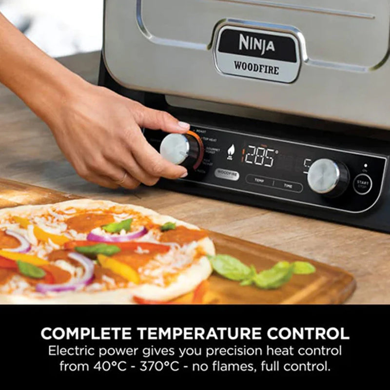 Załaduj obraz do przeglądarki galerii, Ninja Woodfire Electric Outdoor Oven, Pizza Maker & BBQ Smoker | OO101UK