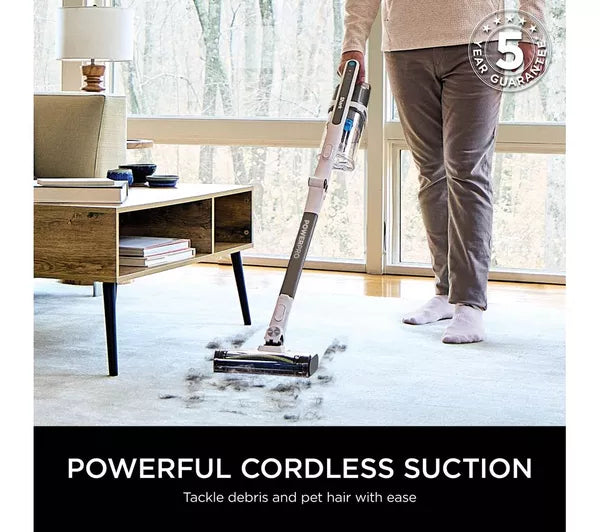 Завантажте зображення в засіб перегляду галереї, Shark PowerPro Pet Cordless Stick Vacuum With Anti Hair Wrap & Floor Detect | IZ380UKT