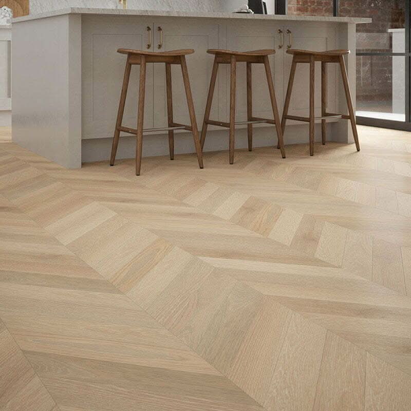 Załaduj obraz do przeglądarki galerii, mountain shale chevron rustic oak grey flooring displayed in a kitchen