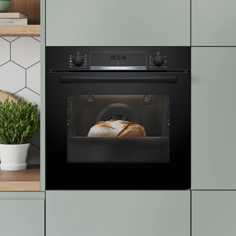 Załaduj obraz do przeglądarki galerii, Bosch Series 4 Built-in Single Oven | HQA534BB3B