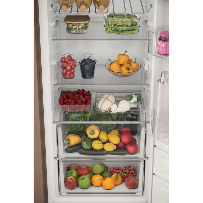 Załaduj obraz do przeglądarki galerii, Hotpoint Tall Integrated Fridge with Ice Box | HTSD184011A1