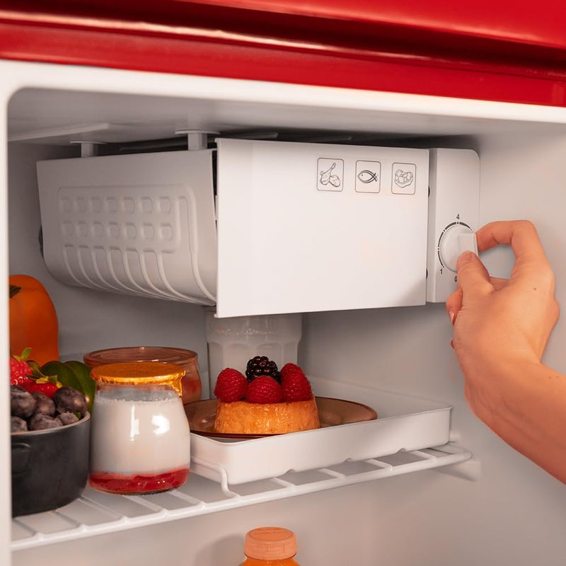 Load image into Gallery viewer, Cecotec Bolero CoolMarket TT Origin 45 mini Fridge | Red | 024051