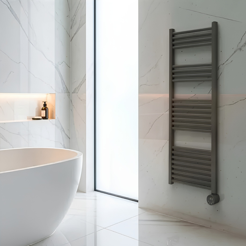 Załaduj obraz do przeglądarki galerii, Luceco Masterplug Smartenergy Towel Rail | 1000W | 1250X500Mm | Anthracite Grey | TWL100G125-MP
