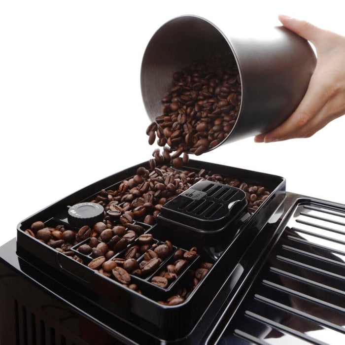 Załaduj obraz do przeglądarki galerii, DeLonghi Magnifica Start Automatic Coffee Machine | 1.45KW | ECAM220.60.B