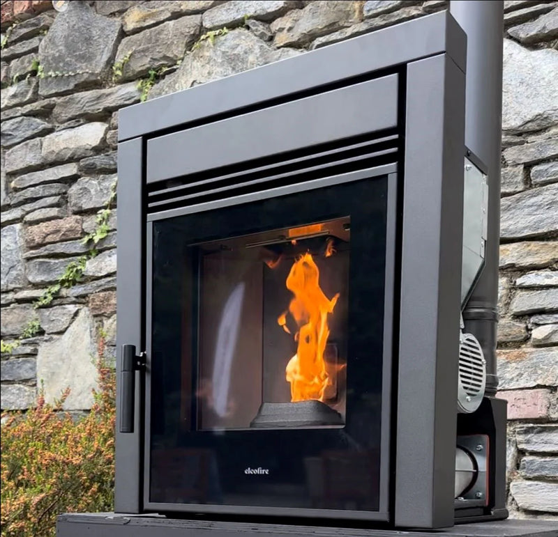 Załaduj obraz do przeglądarki galerii, Elcofire Cooper 6s Pellet Inset Stove | 6.5KW | EFCOP6