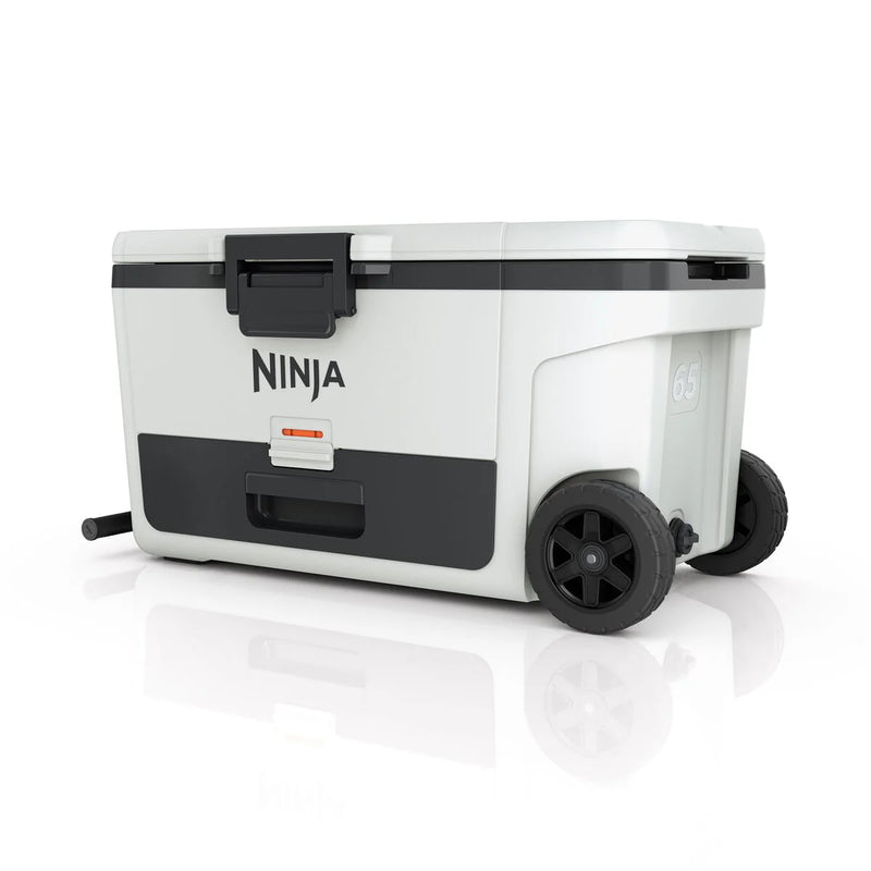 Załaduj obraz do przeglądarki galerii, Ninja FrostVault 65QT/61L Wheeled Cooler with Dry Zone | Cloud White | FB265EUUKWH