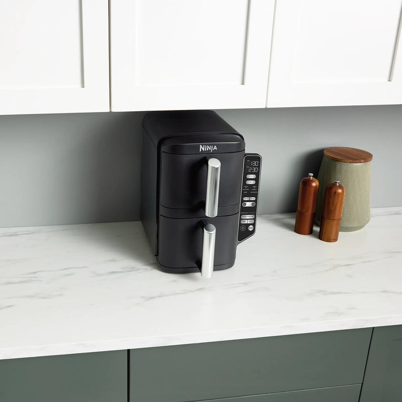 Załaduj obraz do przeglądarki galerii, Ninja Double Stack 2-Drawer Air Fryer | 7.6L | Black | SL300UK
