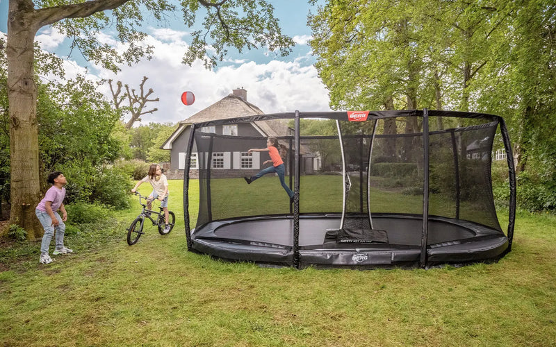Load image into Gallery viewer, Berg Ultim Champion FlatGround Trampoline | 500CM/ 16FT | Safety Net DLX XL | Grey | 32.31.95.30