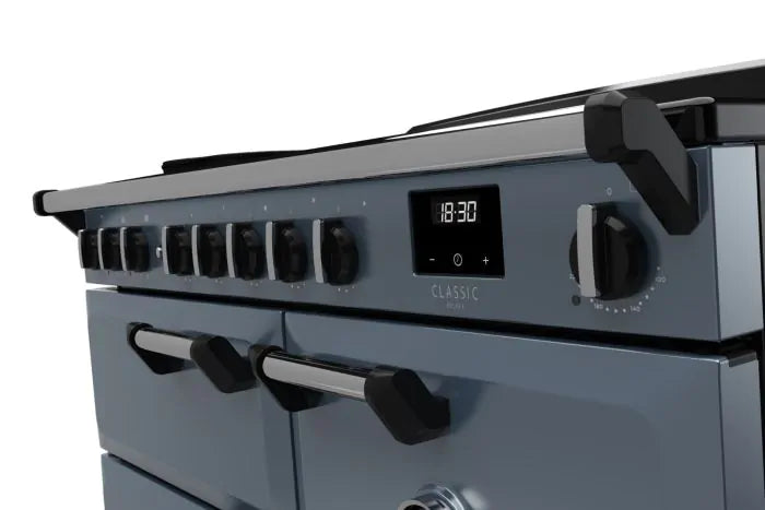 Załaduj obraz do przeglądarki galerii, Rangemaster Classic Deluxe 100 Induction Stone Blue with Chrome Trim | CLDL100EIPSTB/CM1