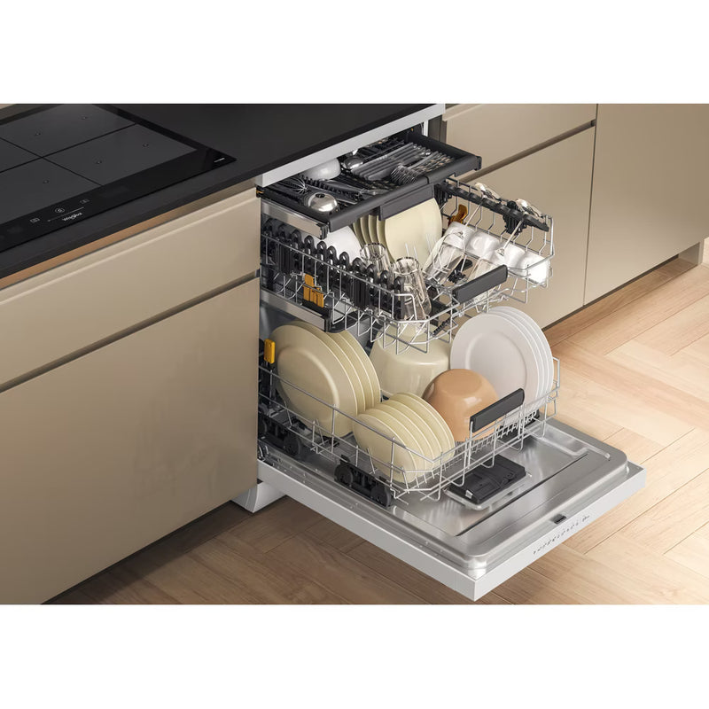 Load image into Gallery viewer, Whirlpool Full Size Maxispace Dishwasher | White | 15 Place Settings | D Rated | W7FHP33UK