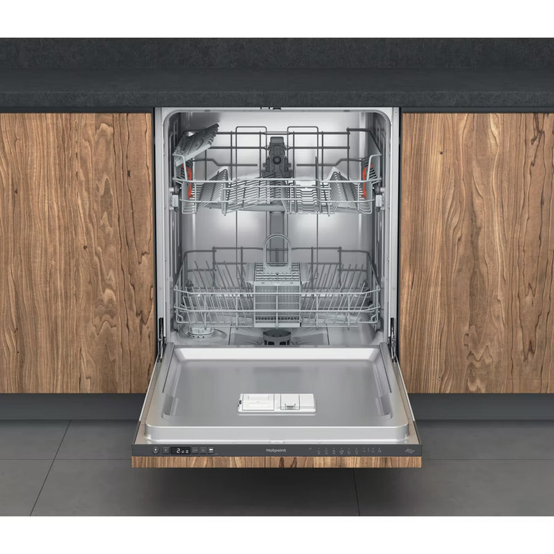 Załaduj obraz do przeglądarki galerii, Hotpoint Built-in Dishwasher | Black | 14 Place Setting | H2IHD526BUK
