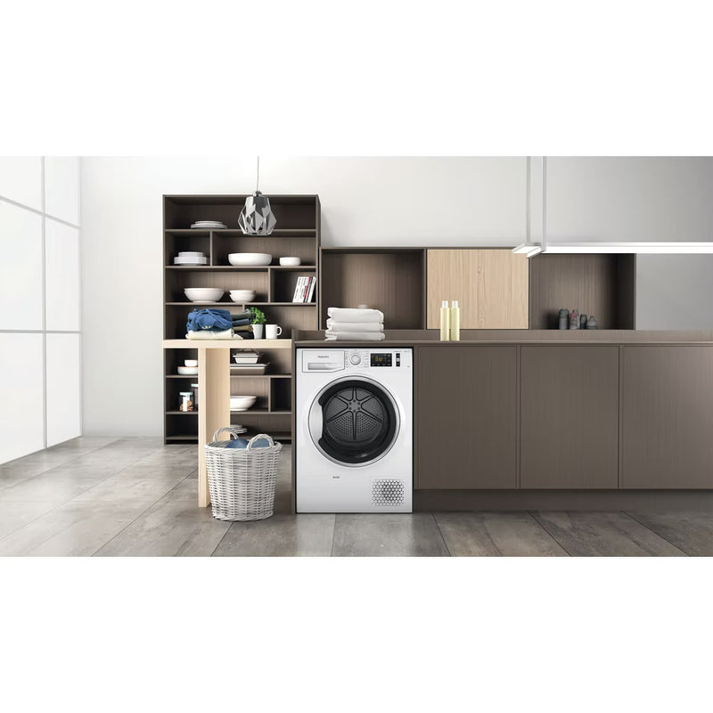 Завантажте зображення в засіб перегляду галереї, Hotpoint Heat Pump Tumble Dryer | A++ Energy | Sensor Drying | White | NTSM1192SKUK