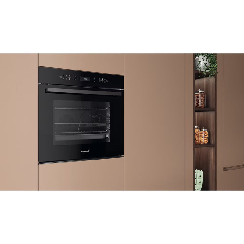 Załaduj obraz do przeglądarki galerii, Hotpoint Class 7 Single Fan Oven | Dual Clean (Pyro & Hydro) | Multifunction 8 | 73L with Full Touch Display | A+ | Black | HOI78PPT1SBUK