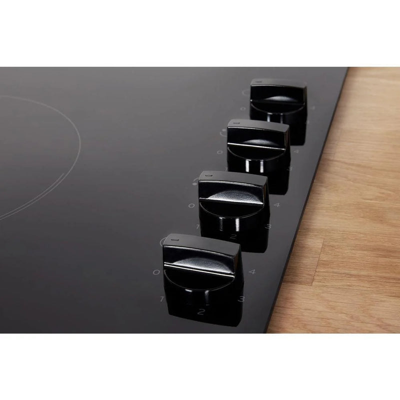 Load image into Gallery viewer, Indesit Ceramic Hob | 60CM | Black Glass | RI 860 C