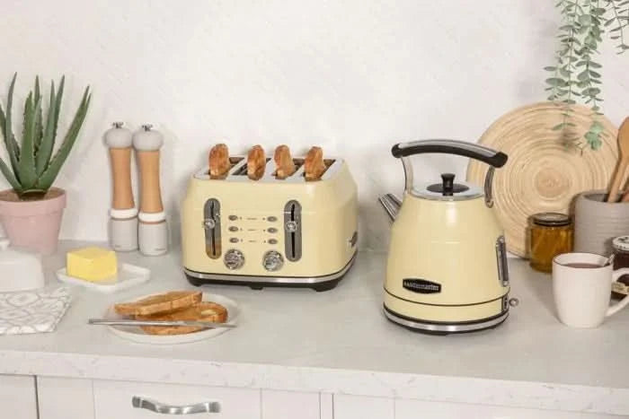 Завантажте зображення в засіб перегляду галереї, Rangemaster Classic Dome Kettle | 1.7L | Cream | RMCLDK201CM