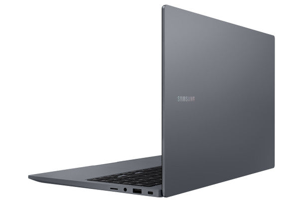 Load image into Gallery viewer, Samsung Galaxy Book 4 | 15.6" | Core i7-1355U | 16GB RAM | 512GB SSD | NP750XGJ-KG4UK