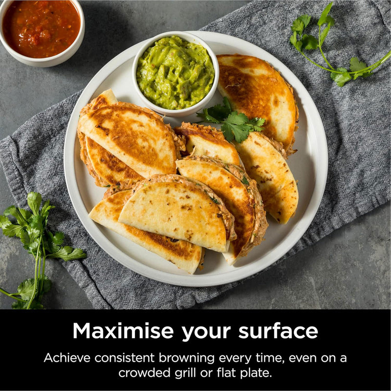 Завантажте зображення в засіб перегляду галереї, Ninja Sizzle Low Smoke Indoor Grill &amp; Flat Plate | GX101UK
