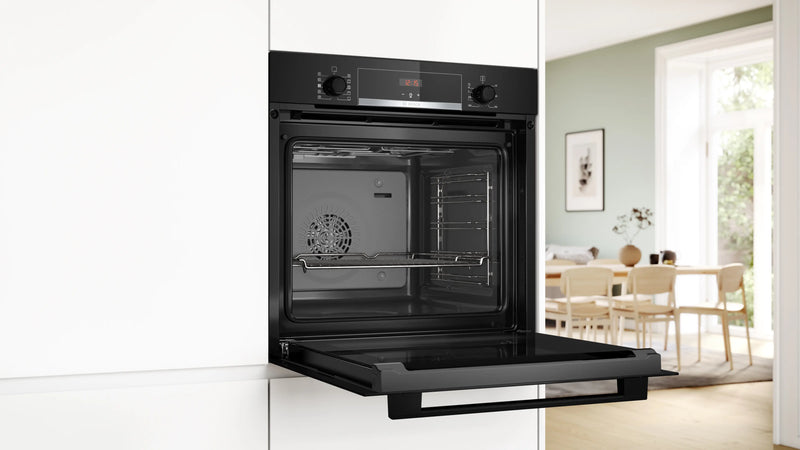 Załaduj obraz do przeglądarki galerii, Bosch Series 4 Built-in Single Oven | HQA534BB3B
