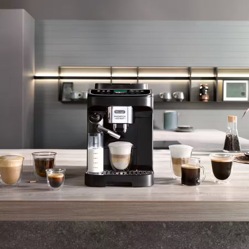 Załaduj obraz do przeglądarki galerii, Magnifica Evo Next Coffee Machine| Black | ECAM310.60.B
