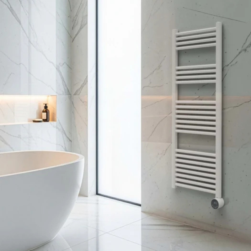 Załaduj obraz do przeglądarki galerii, Luceco Masterplug Smartenergy Towel Rail | 1000W | 1250X500Mm | White | TWL100W125-MP
