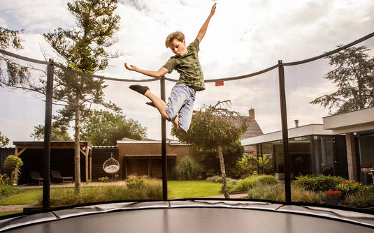 Berg Ultim Favorit Regular Trampoline | 410CM/ 13FT | Safety Net | Black | 32.25.64.40