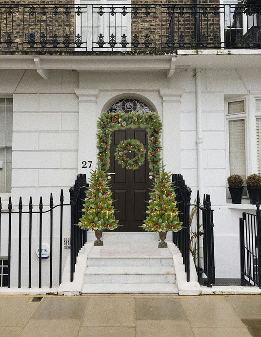 Prelit Cone and Berry Porch Set | 235659