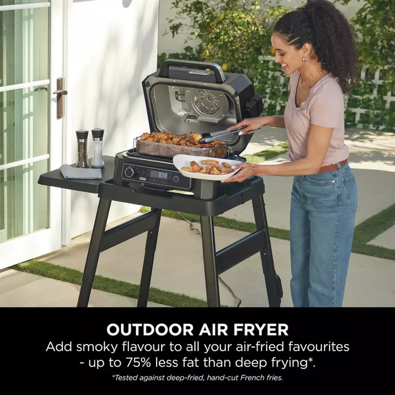 Завантажте зображення в засіб перегляду галереї, Ninja Woodfire Pro XL Electric BBQ Grill &amp; Smoker | OG850UK
