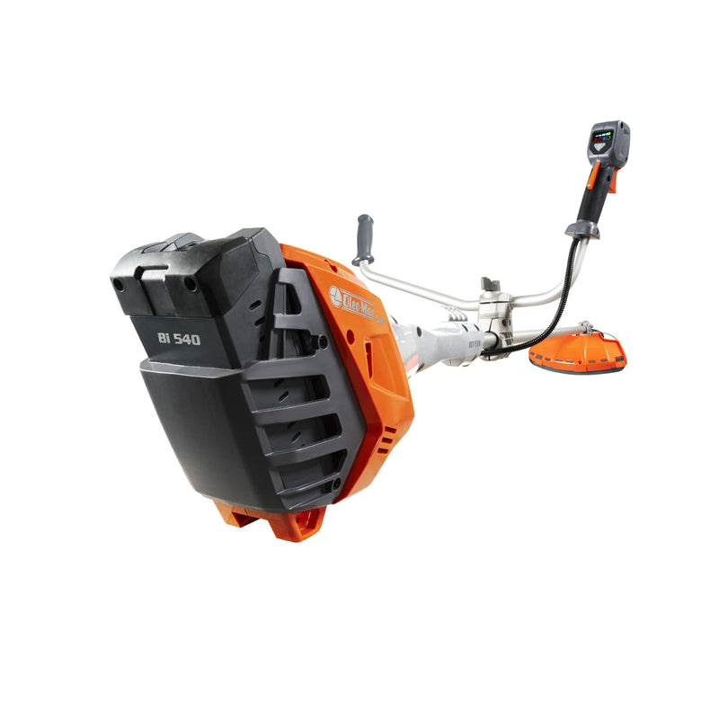 Завантажте зображення в засіб перегляду галереї, Oleo-Mac Brushcutter 56V Twin Handle | 4Ah Battery And Charger Included | BCI530T4K
