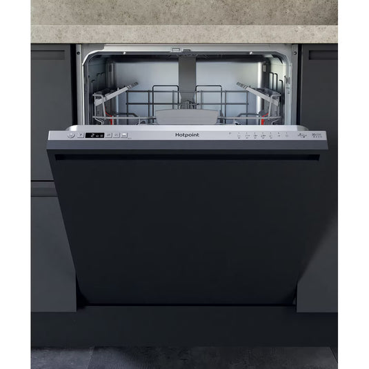 Hotpoint Built-In Dishwasher | 14 Place Settings | Full Size | HIC3C26WUKN