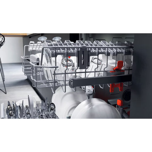 Hotpoint Built-In Dishwasher | 14 Place Settings | Full Size | HIC3C26WUKN