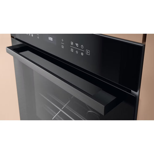 Hotpoint Class 7 Single Fan Oven | Dual Clean (Pyro & Hydro) | Multifunction 8 | 73L with Full Touch Display | A+ | Black | HOI78PPT1SBUK