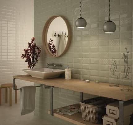 metro tile in olive on the wall, 7.5x15cm