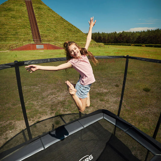 Berg Ultim Champion Regular Trampoline | 410CM/ 13FT | Safety Net DLX XL | Black | 32.35.94.40