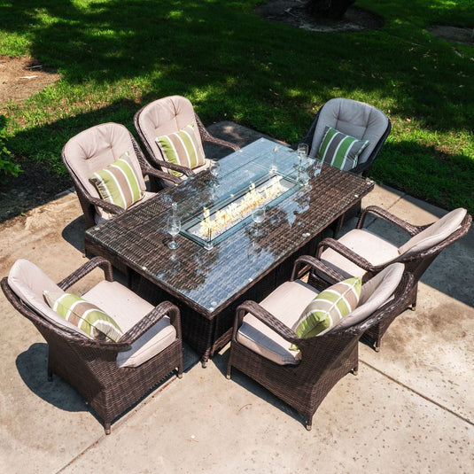 6 seater set with rectangular table and a firepit in a natural colour 
