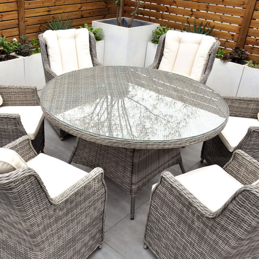 glass topped round table (135cm)