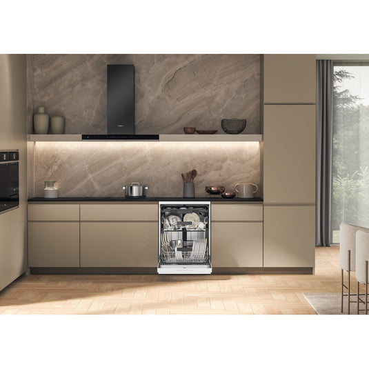 Whirlpool Full Size MaxiSpace Dishwasher with Flexible 3rd Rack | White | 15 Place Settings | D Rated | W7F HP33 UK