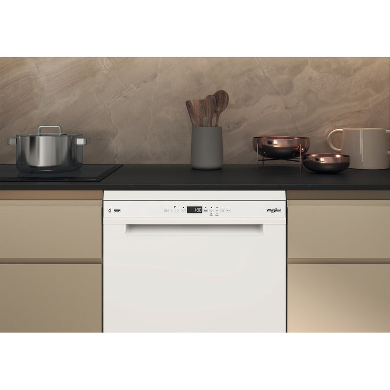 Load image into Gallery viewer, Whirlpool Full Size MaxiSpace Dishwasher with Flexible 3rd Rack | White | 15 Place Settings | D Rated | W7F HP33 UK
