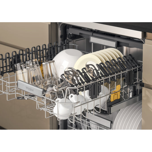 Whirlpool Freestanding MaxiSpace Dishwasher with Flexible 3rd Rack | 15 Place Setting | B Rated | W7F HS51 X UK