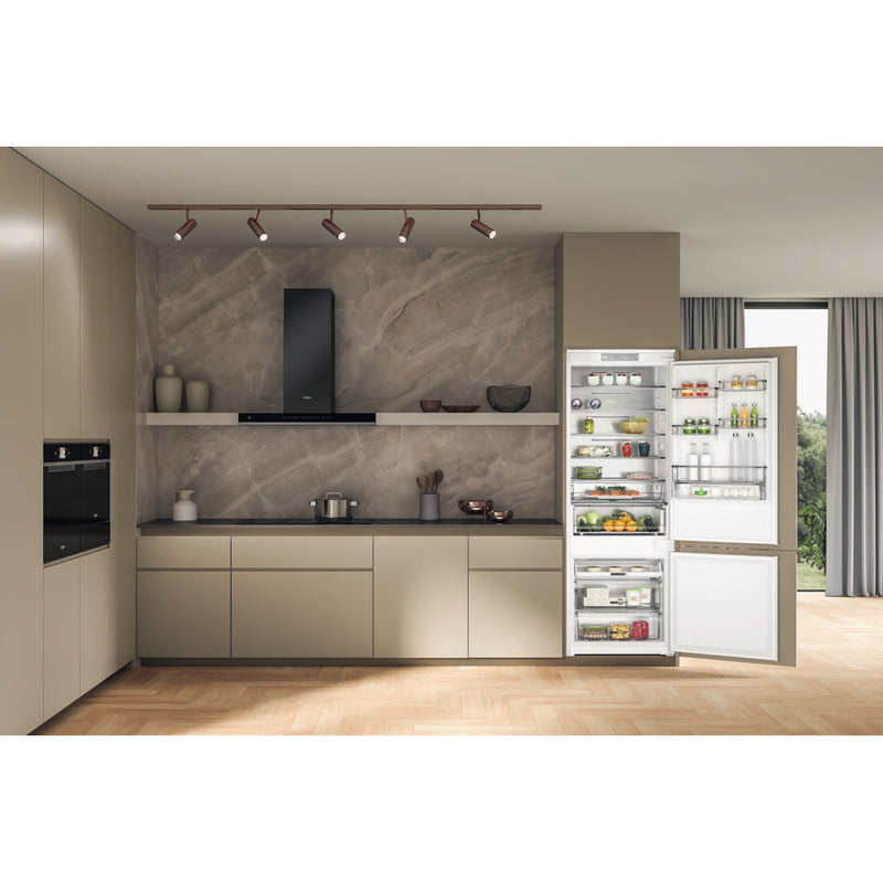 Load image into Gallery viewer, Whirlpool Fridge Freezer | 193x69cm | WH SP70 T122 UK
