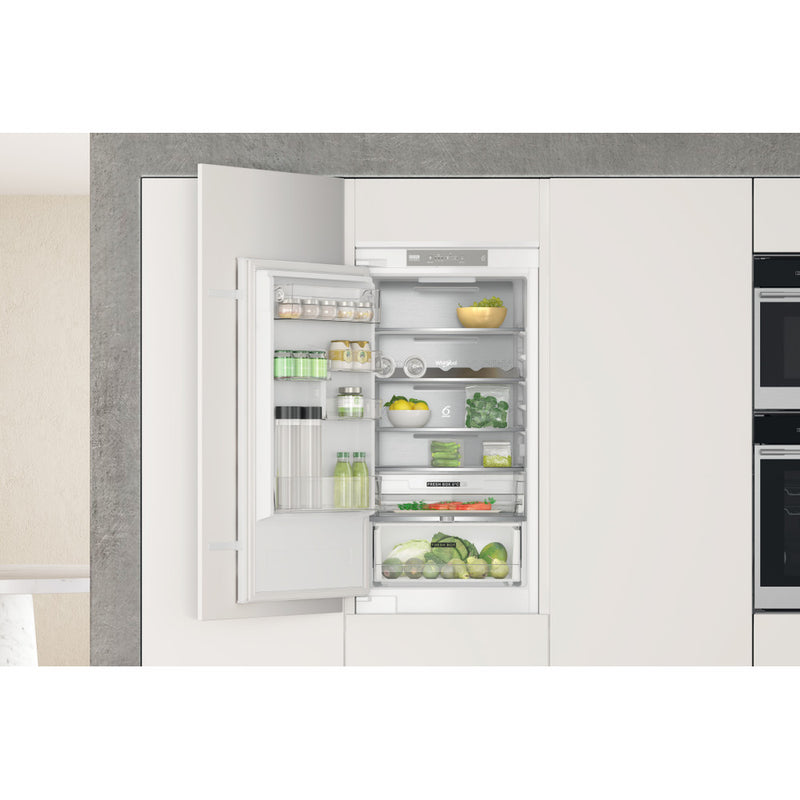 Załaduj obraz do przeglądarki galerii, Whirlpool Built-in Total No Frost Fridge Freezer | White | 70/30 Split | WHC18 T332 P UK
