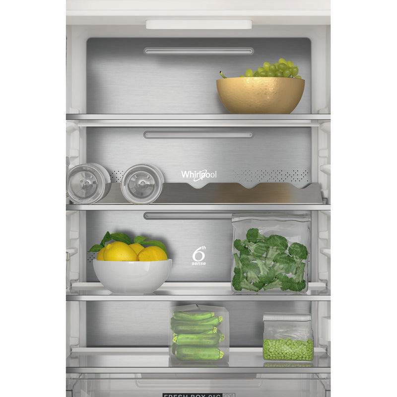 Załaduj obraz do przeglądarki galerii, Whirlpool Built-in Total No Frost Fridge Freezer | White | 70/30 Split | WHC18 T332 P UK
