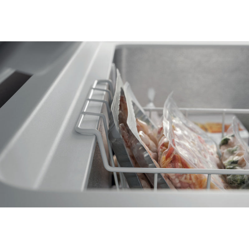 Load image into Gallery viewer, Whirlpool Chest Freezer | 91x118cm | White | WHM3112
